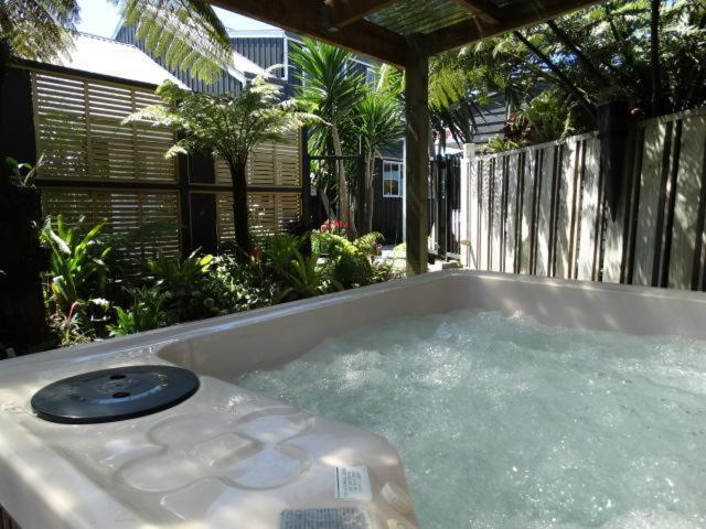 Southpacific Motel Whangamata Luaran gambar